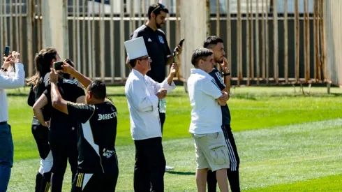 El cocinero de Colo Colo que disfrutó en la previa del Superclásico.