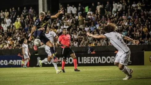 ¿A qué hora juega Colo Colo vs Sportivo Trinidense y quién transmite?