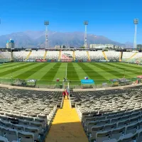 El plan de Colo Colo para mejorar el estado de la cancha del Estadio Monumental
