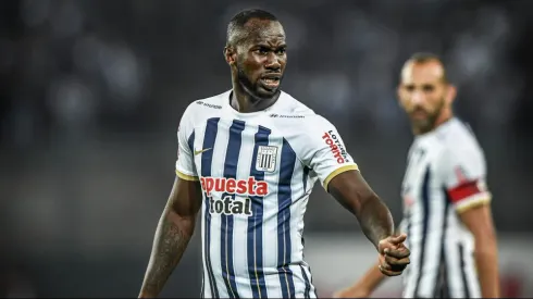 Cecilio Waterman comanda el ataque de Alianza Lima.