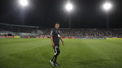 Almirón destaca avances y aprobación de la cancha del Monumental.