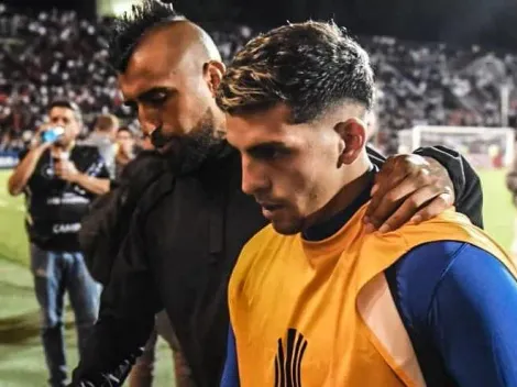 Figura de Godoy Cruz exhibe con orgullo el cambio de camiseta con Vidal