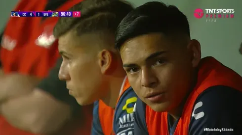 Viralizada imagen de Cruz generó comentarios en hinchas de Colo Colo.