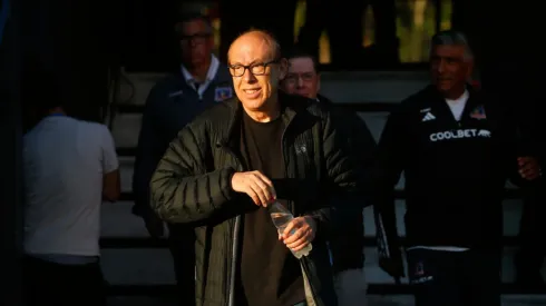 Alfredo Stöhwing sale al paso de las críticas y defiende su gestión en Blanco y Negro tras nueva caída de Colo Colo.