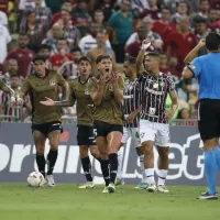 ¿No es penal para Colo Colo? La posible mano de Fluminense en el gol anulado a Zavala
