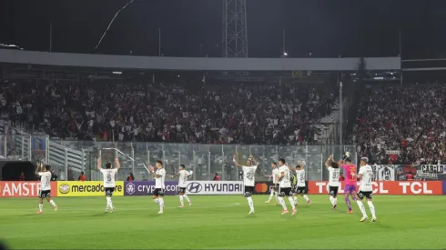 Hinchas de Colo Colo agotan entradas para duelo con Fluminense.