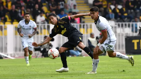 Jorge Almirón la tira al córner ante el interés de Colo Colo en Luciano Cabral.