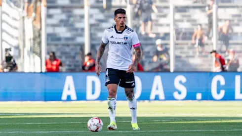Colo Colo inicia gestiones para retener a Alan Saldivia.