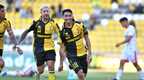 Noticias Colo Colo hoy: Luciano Cabral, Alan Saldivia, refuerzos, Copa Chile y más.