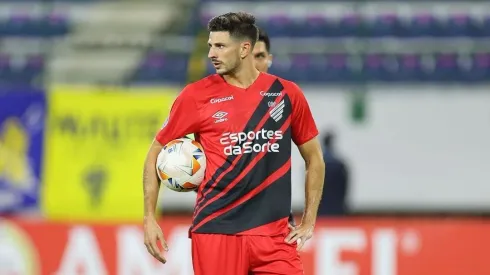 Aseguran que Colo Colo está a detalles de fichar a su nuevo goleador.