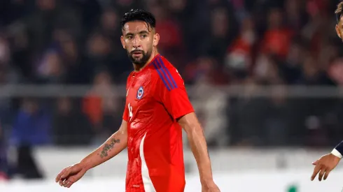 ¿Nuevo refuerzo? Colo Colo se define por el fichaje de Mauricio Isla.