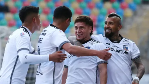 ¿Qué canal transmite el duelo entre Colo Colo vs Universitario?