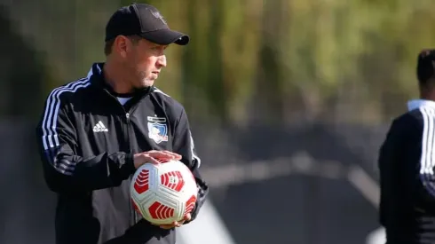 Luis Mena aparece como opción para el cargo de Jefe del Fútbol Joven de Colo Colo.