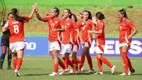 Chile Femenino enfrenta a Paraguay.