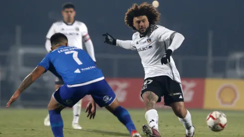Colo Colo busca la clasificación ante Santa Cruz.