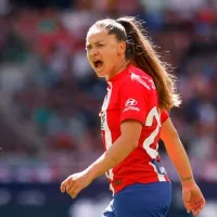 Estuvo cerca: el detalle que separó la vuelta de Estefanía Banini a Colo Colo Femenino