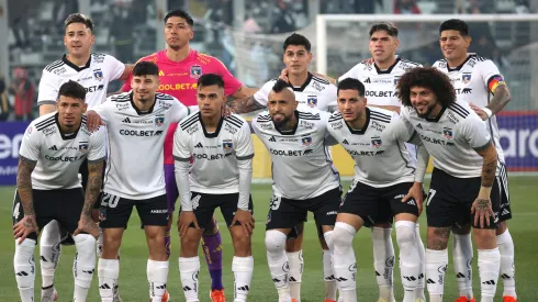 La formación que prepara Colo Colo para enfrentar a Unión Española.