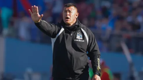 Aníbal Mosa le pone tarea inmediata a Jorge Almirón en Colo Colo.