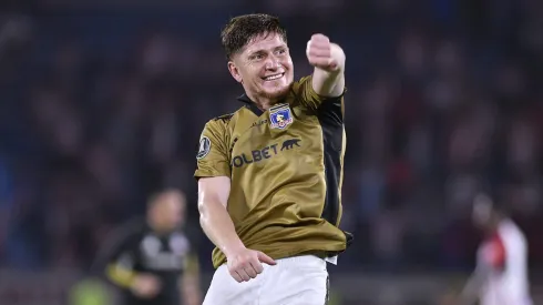 En Colo Colo ponen paños fríos por el interés de San Lorenzo en Leonardo Gil.
