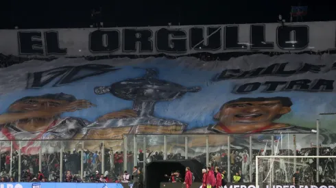 El impresionante recibimiento de la hinchada de Colo Colo vs River por Copa Libertadores.