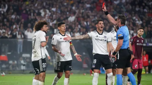 En Colo Colo repasan al árbitro y confirman que apelarán por Maximiliano Falcón.