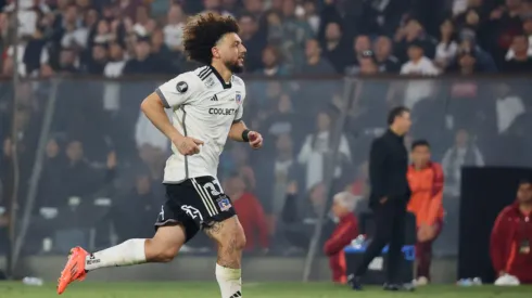 Conmebol le entrega malas noticias a Colo Colo tras expulsión de Maximiliano Falcón.