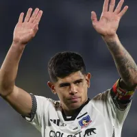 El agradecimiento de los hinchas de Colo Colo a Esteban Pavez con un especial lienzo