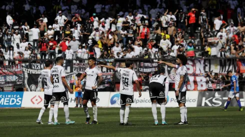 Hinchas de Colo Colo agotan entradas para partido con Huachipato.
