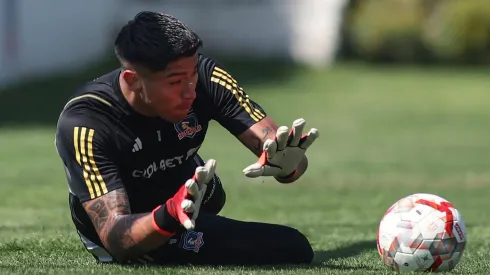 Cortés le da una buena noticia a Colo Colo y Almirón.