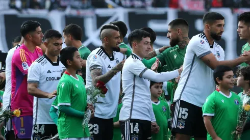 Adelantan que Colo Colo aseguró las renovaciones de Vicente Pizarro y Arturo Vidal.