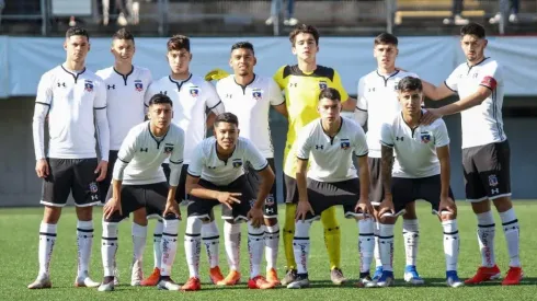 Josué Ovalle, abajo a la izquierda, busca la gloria con Melipilla