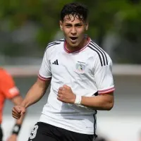 En un metro cuadrado: Franco Garrido Caszely la rompe en Colo Colo Sub 16 con golazo a Coquimbo
