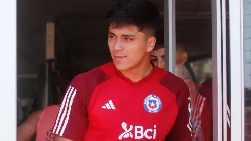 ¿Vuelve a la Roja? El curioso mensaje de Pizarro y la Selección Chilena.