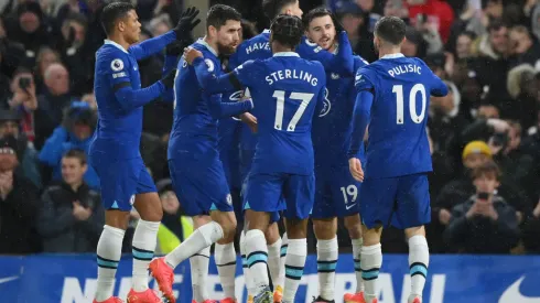 LONDON, ENGLAND – DECEMBER 27: Mason Mount of Chelsea celebrates after scoring their side's second goal with Thiago Silva, Jorginho, Kai Havertz, Raheem Sterling and Christian Pulisic during the Premier League match between Chelsea FC and AFC Bournemouth at Stamford Bridge on December 27, 2022 in London, England. (Photo by Justin Setterfield/Getty Images)