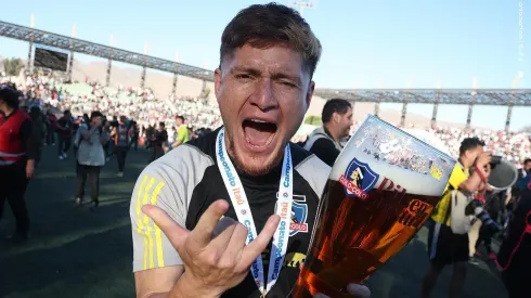 Leonardo Gil abordó su futuro incierto en Colo Colo.