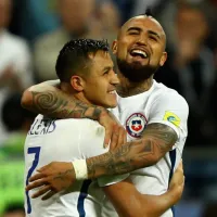 Alexis Sánchez se saca el sombrero con Arturo Vidal en la Roja: “Así te quería ver”