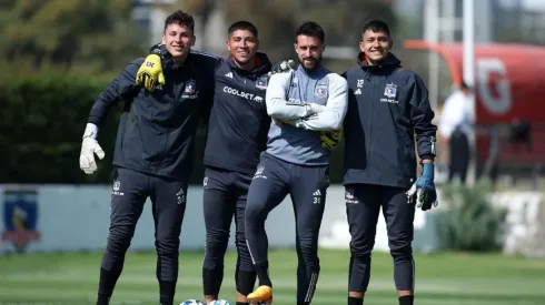 Arquero a préstamo vuelve a entrenar al Monumental y busca su oportunidad en Colo Colo.
