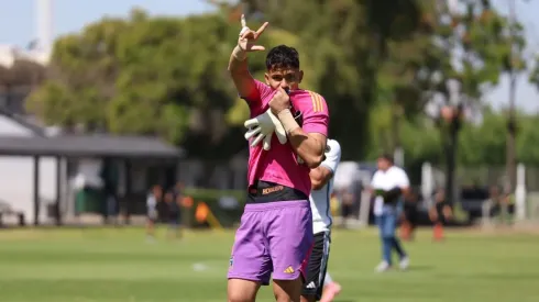 Uno que termina contrato: Eduardo Villanueva comenta su futuro en Colo Colo para 2025.