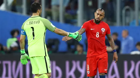 Arturo Vidal se refiere a la posibilidad de Claudio Bravo en Colo Colo.