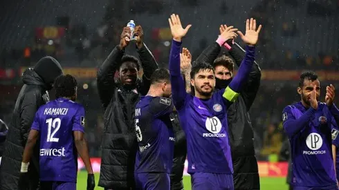 Viralizada arenga de Suazo en Toulouse: la hizo en español e inglés.