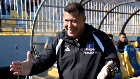 Jorge Almirón adelanta buenas noticias sobre los refuerzos de Colo Colo.