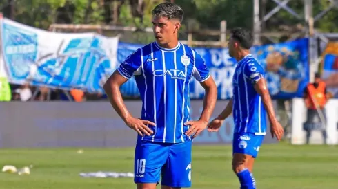En Rentistas aceptan la venta de Salomón Rodríguez a Colo Colo.