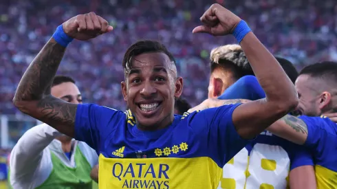 Mercado de pases: Colo Colo sigue buscando refuerzos e insiste por Sebastián Villa.