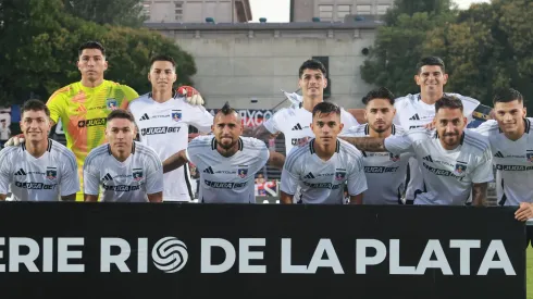 Colo Colo viene de vencer por 1-0 a Huracán en la Serie Río de la Plata.