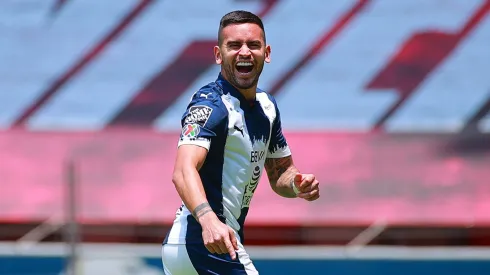 Aníbal Mosa explica la demora en el fichaje de Sebastián Vegas en Colo Colo.