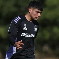 La voz de Claudio Aquino tras integrarse al plantel de Colo Colo: "Es unido como una familia"