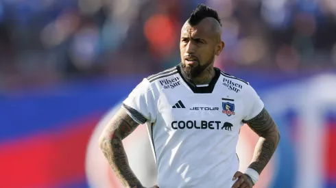 Arturo Vidal pidió a Villa en Colo Colo.
