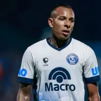 Se complica todo: Colo Colo recibe malas noticias por el intento de fichar a Sebastián Villa