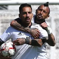 Arturo Vidal le pone tarea a Javier Correa en Colo Colo