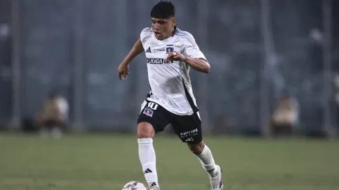 Excompañero de Claudio Aquino en Vélez lo alaba con todo e ilusiona a Colo Colo.